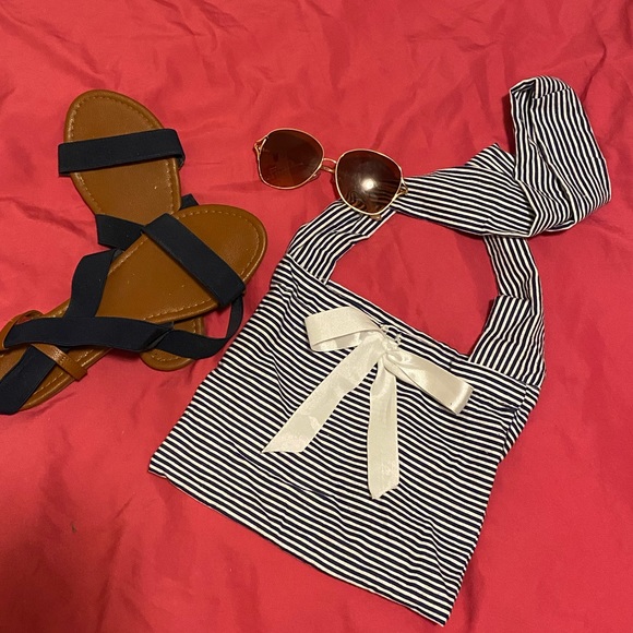 Crossbody Bag and Scrunchie ‼️SOLD‼️ - Picture 4 of 4